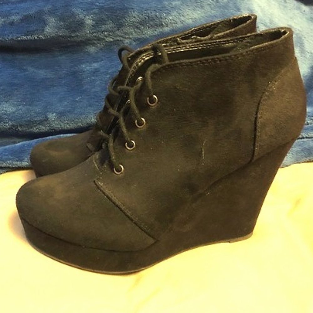 Wedge shi- Journey’s shoes